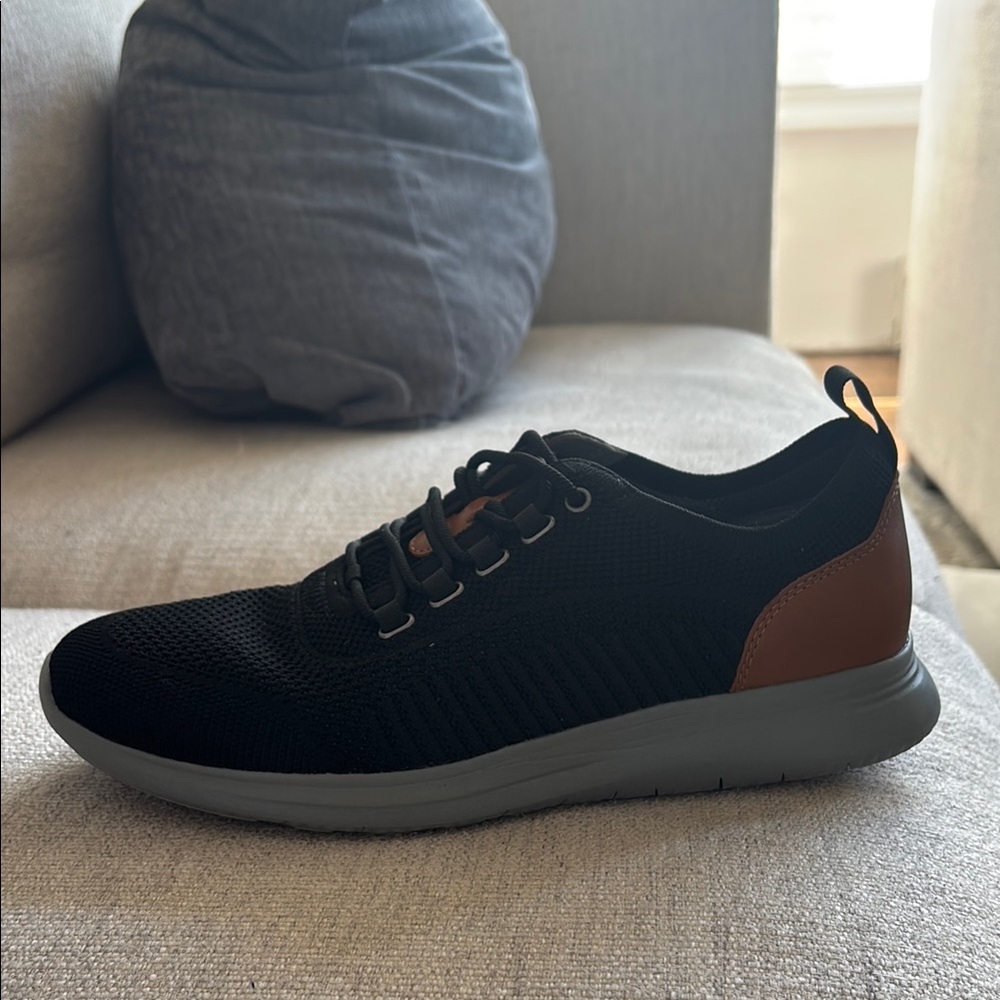 Johnston & Murphy Black and Brown Sneakers with Knit Upper